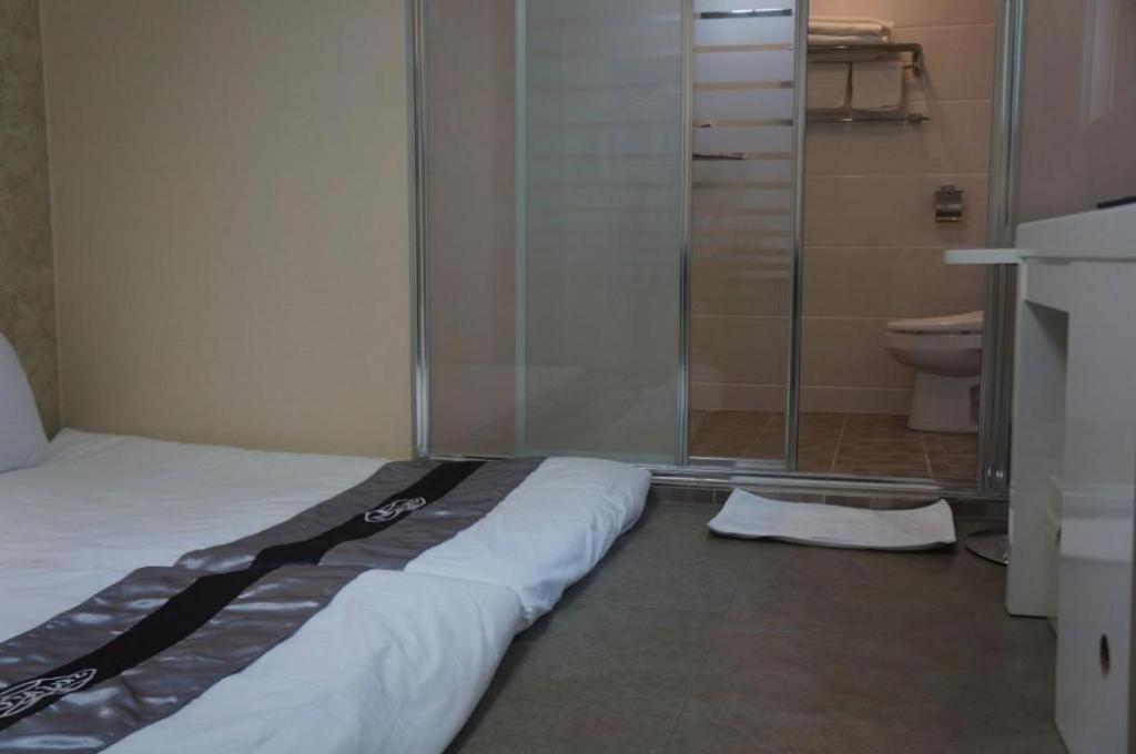 Novalus Tourist Hotel Seoul Exterior photo