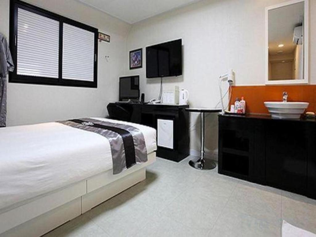 Novalus Tourist Hotel Seoul Exterior photo