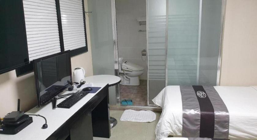 Novalus Tourist Hotel Seoul Exterior photo