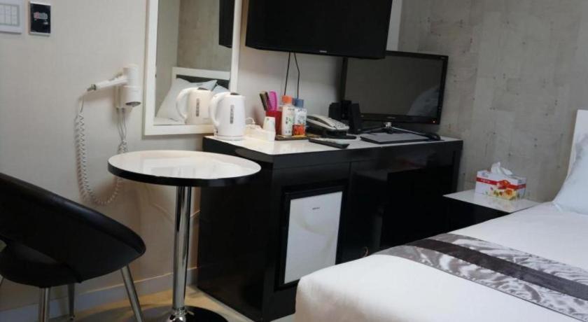 Novalus Tourist Hotel Seoul Exterior photo